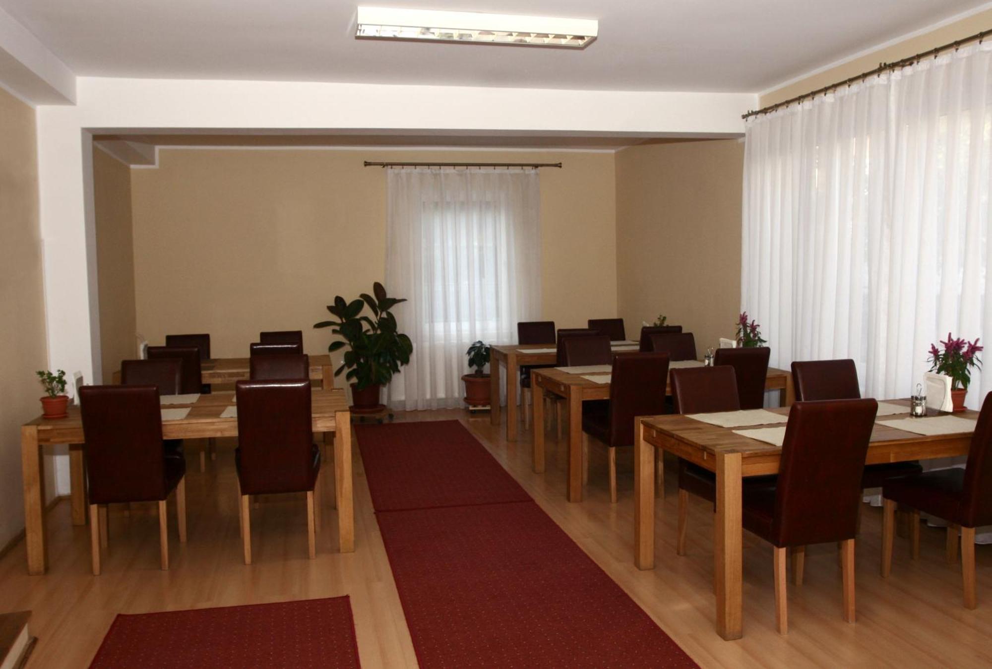 Vila Parc Cluj-Napoca Exterior photo